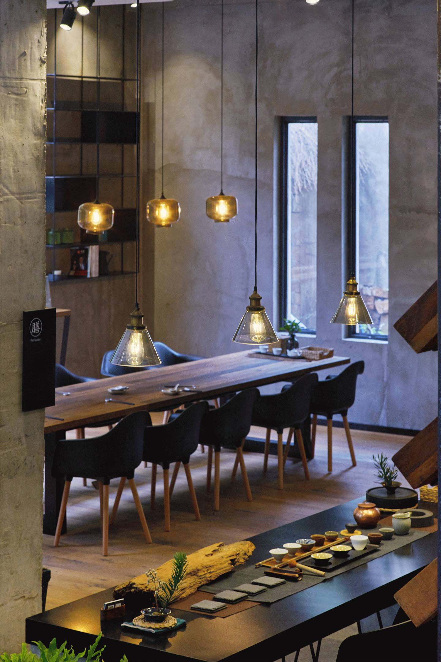 工業(yè)風(fēng)民宿飲品店裝修案例(圖3) 工業(yè)風(fēng)民宿飲品店裝修案例(圖3)