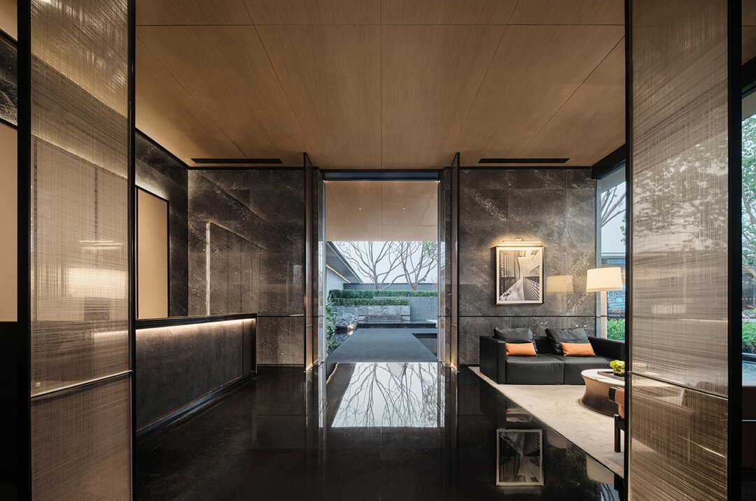 淮北.華松時(shí)代售樓部現(xiàn)代簡(jiǎn)約裝飾裝修項(xiàng)目(圖2) 淮北.華松時(shí)代售樓部現(xiàn)代簡(jiǎn)約裝飾裝修項(xiàng)目(圖2)