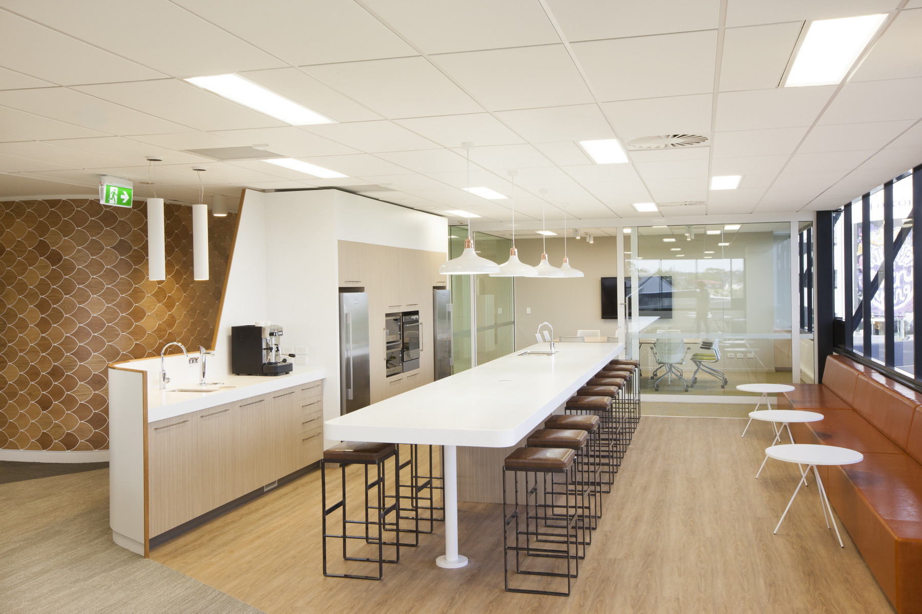 巢湖2300平方‘簡(jiǎn)裝”辦公室裝修實(shí)景圖分析(圖3) 國(guó)外辦公 (9).jpg